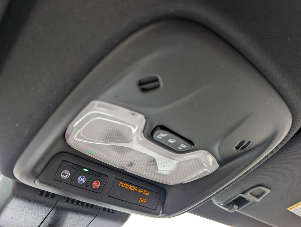 Used 2024 Chevrolet Colorado Trail Boss w/ Technology Package image 31