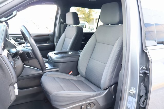 Certified 2022 GMC Yukon XL SLE w/ Gmc Pro Safety Plus Package image 11