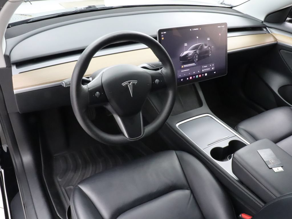 Used 2022 Tesla Model 3 Long Range AWD/4WD image 11