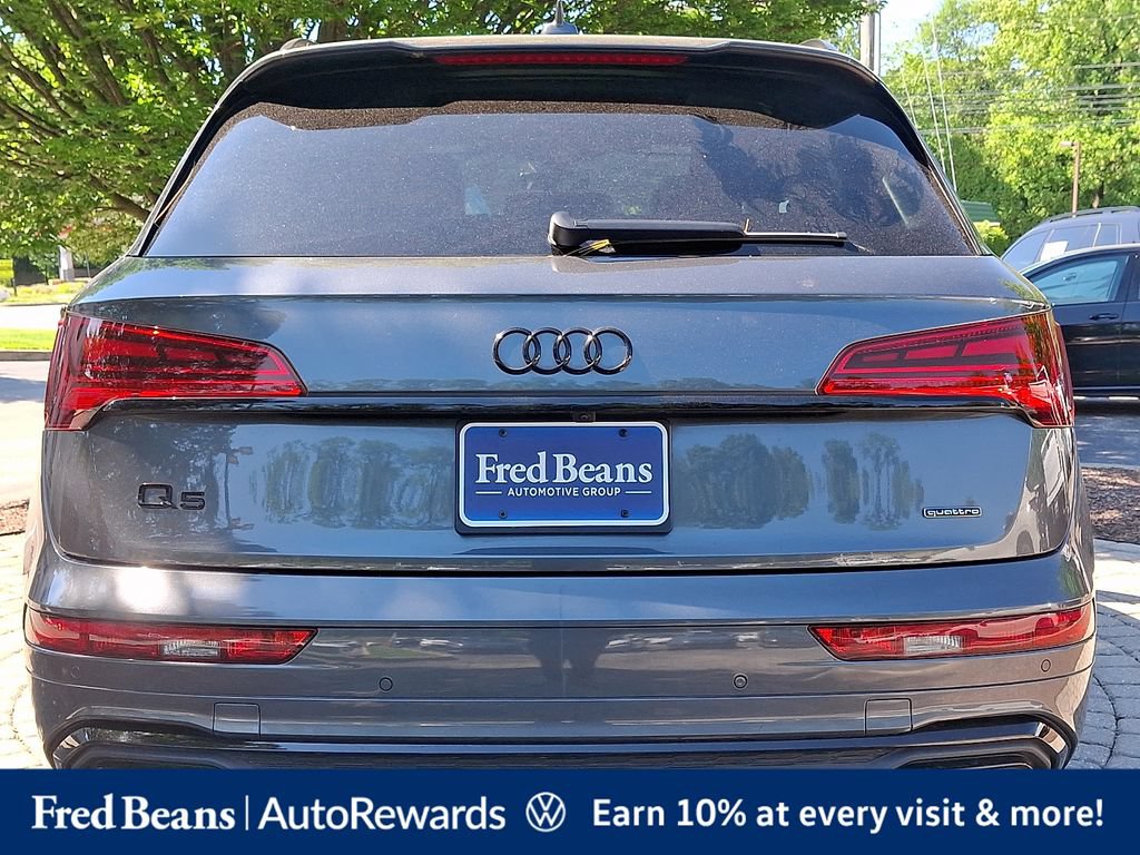 Used 2023 Audi Q5 e Premium Plus w/ Premium Plus Package AWD/4WD image 6