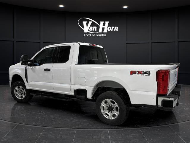 New 2026 Ford F250 XLT image 3