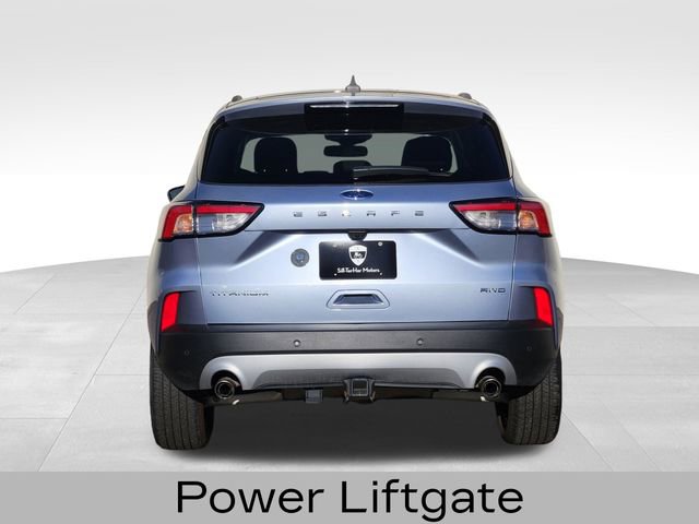 Certified 2022 Ford Escape Titanium w/ Class II Trailer Tow Package image 9