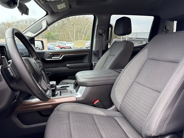 Used 2023 Chevrolet Silverado 1500 RST w/ Convenience Package II AWD/4WD image 39