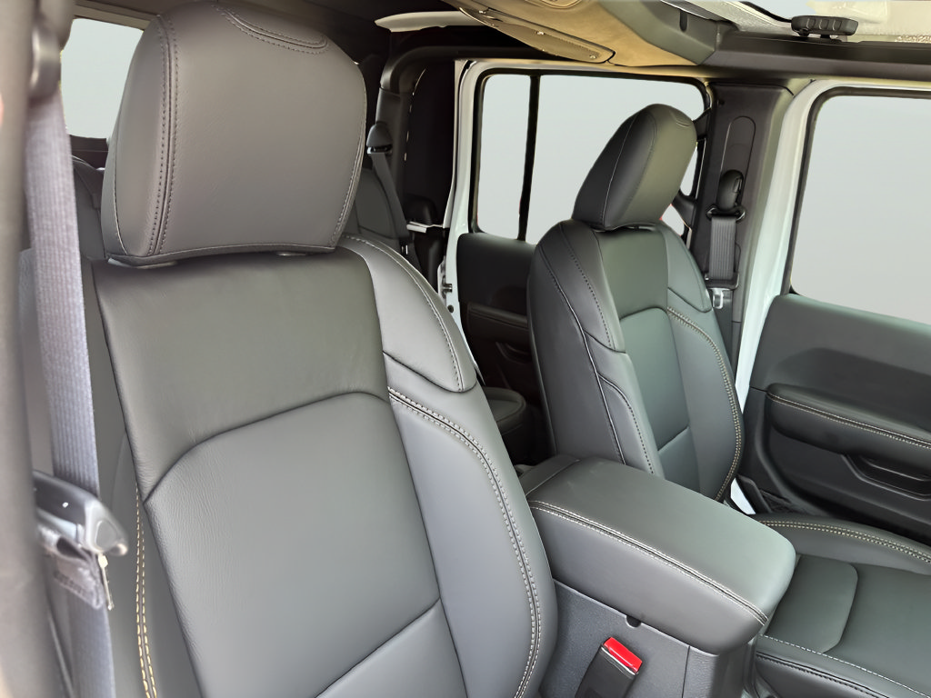 New 2026 Jeep Gladiator Sport AWD/4WD image 36