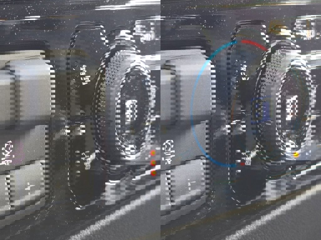 New 2026 Chevrolet Silverado 1500 LT image 4