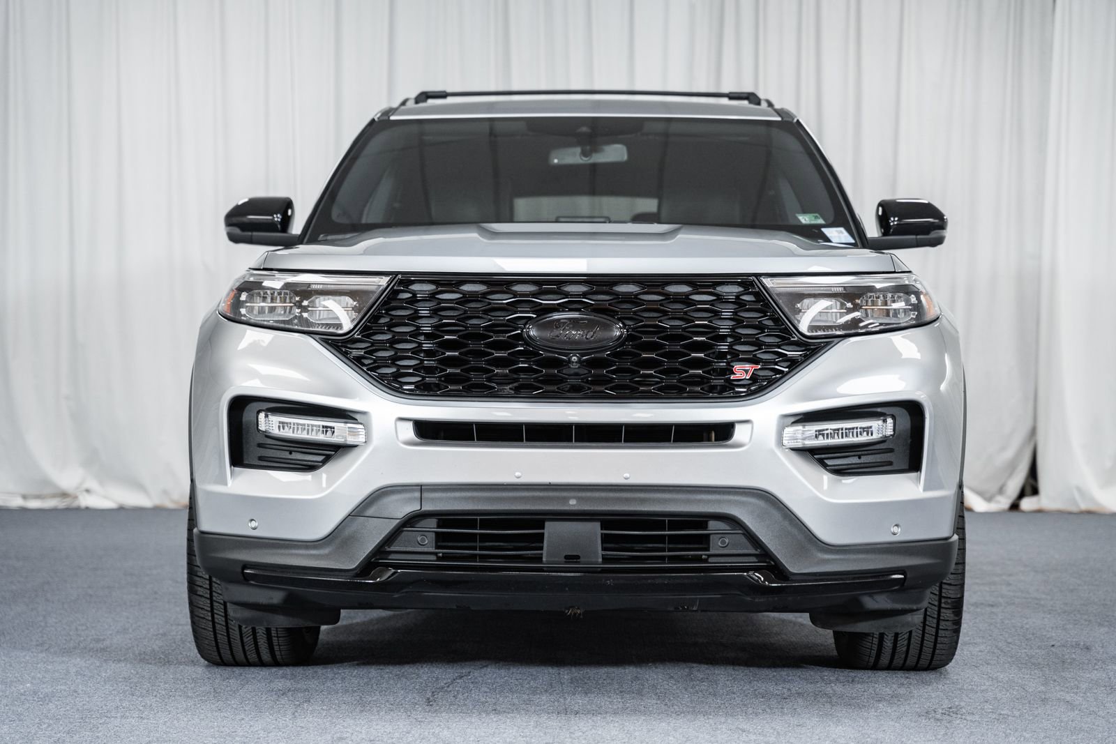 Certified 2020 Ford Explorer ST w/ ST Street Pack image 2