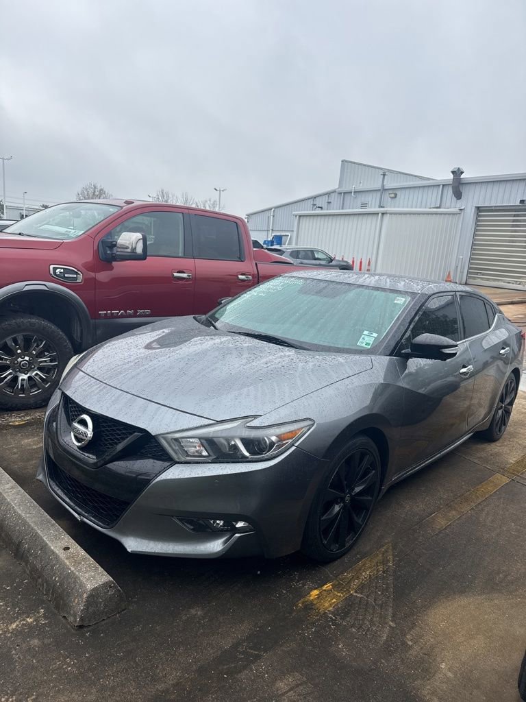 Used 2018 Nissan Maxima SR w/ Midnight Edition