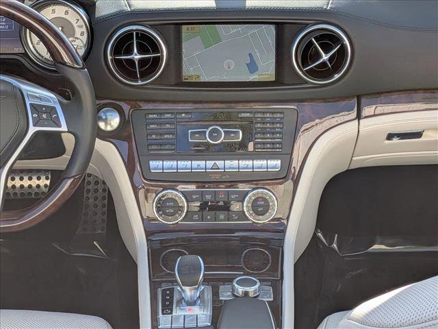 Used 2013 Mercedes-Benz SL 550 image 12