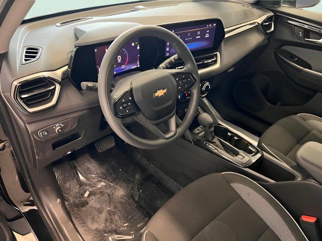 Used 2025 Chevrolet TrailBlazer LT image 14