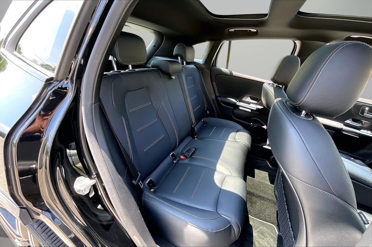 Used 2022 Mercedes-Benz GLA 35 AMG 4MATIC image 26
