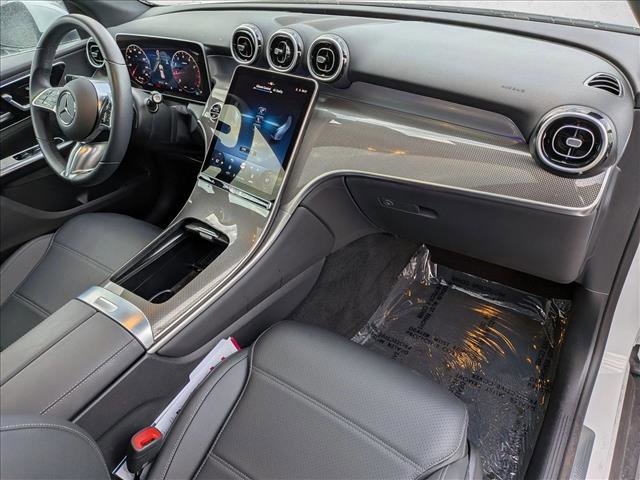 Used 2025 Mercedes-Benz GLC 300 image 21