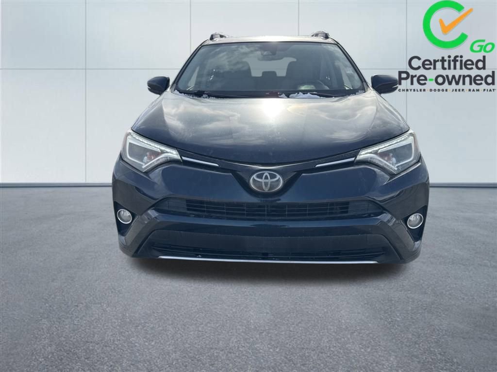 Used 2018 Toyota RAV4 Limited image 9