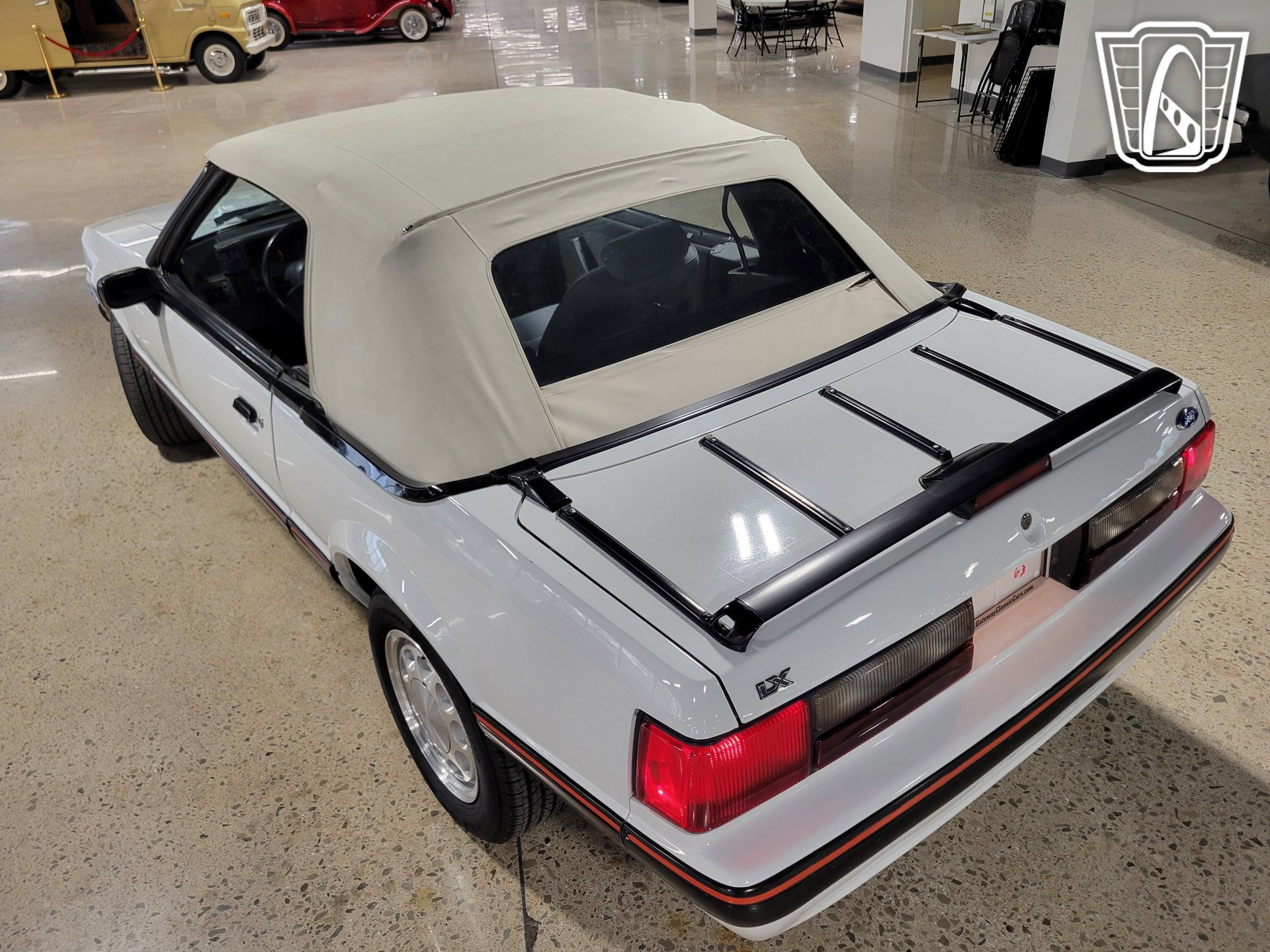 Used 1989 Ford Mustang LX RWD image 13