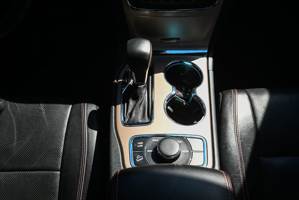 Used 2016 Jeep Grand Cherokee Limited 75th Anniversary image 34