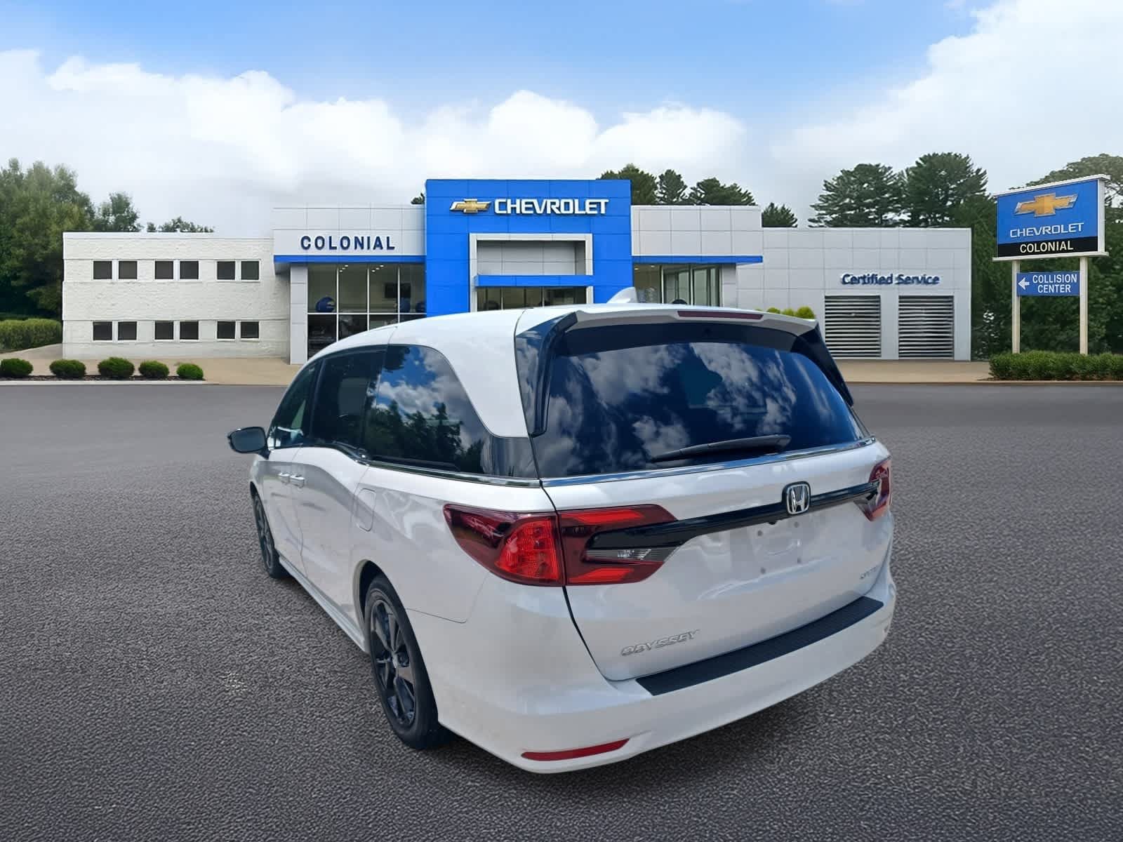 Used 2023 Honda Odyssey Sport image 5