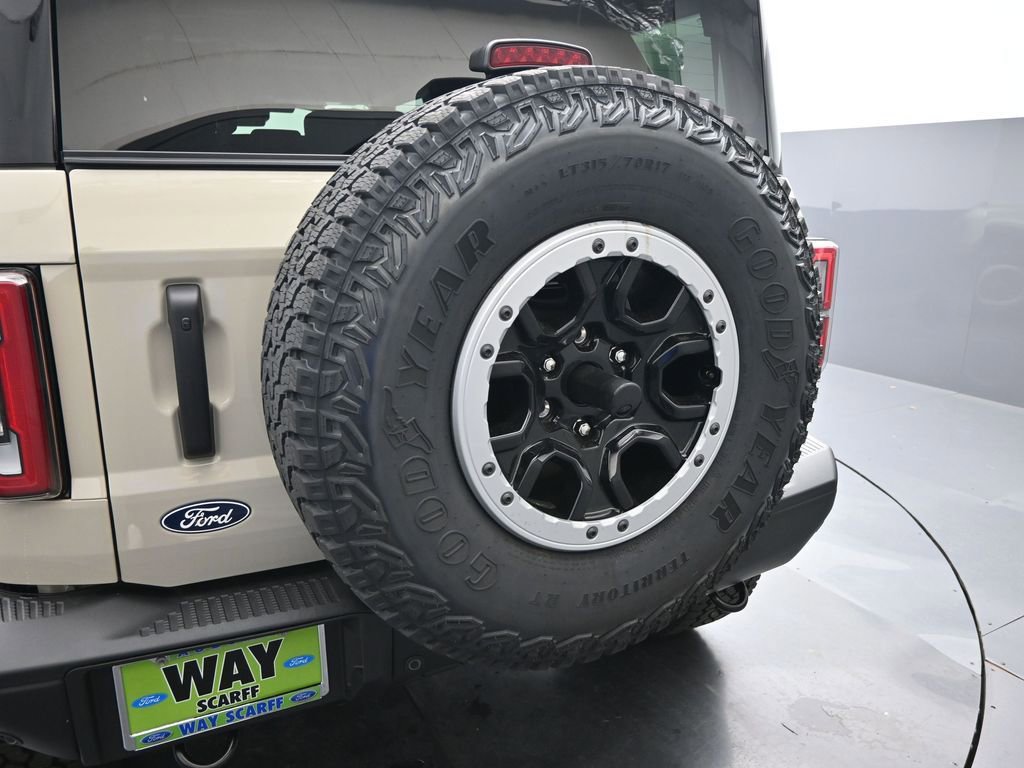 New 2026 Ford Bronco Badlands w/ Sasquatch Package image 9