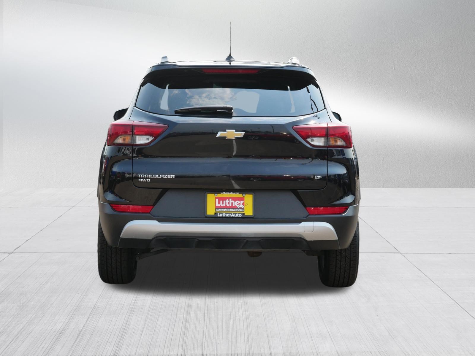 Used 2025 Chevrolet TrailBlazer LT AWD/4WD image 6