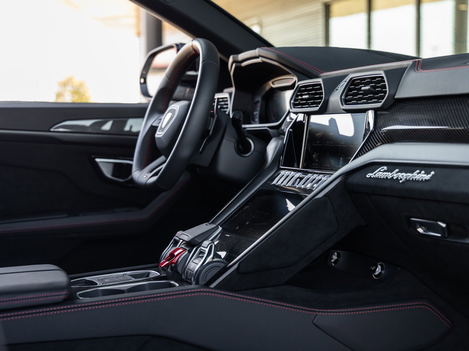 Used 2024 Lamborghini Urus Performante image 56