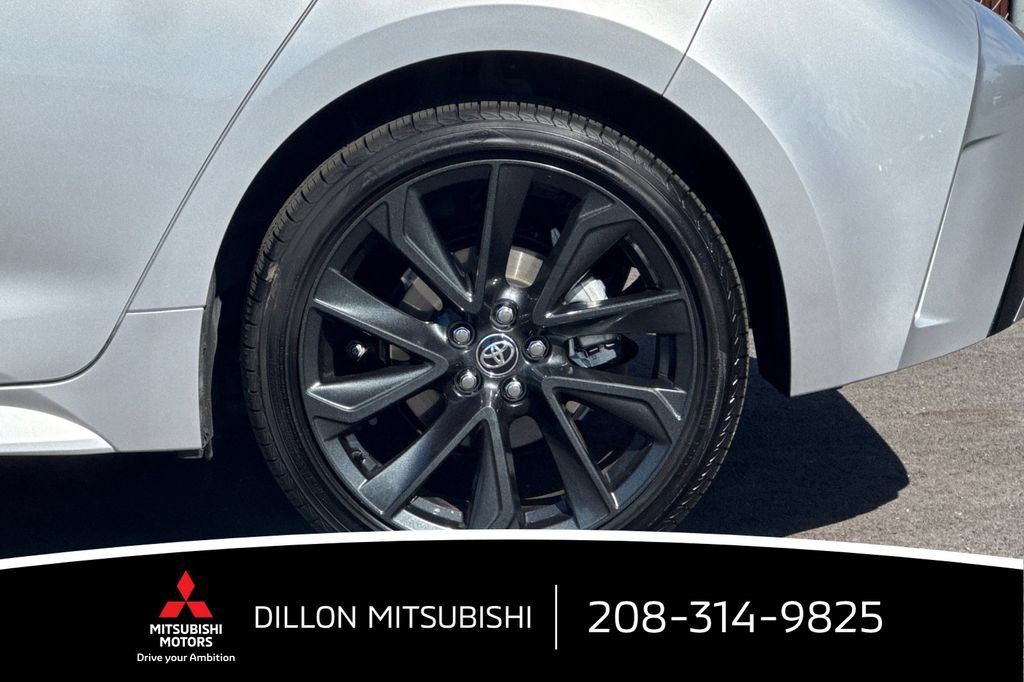 Used 2025 Toyota Corolla XSE FWD image 26