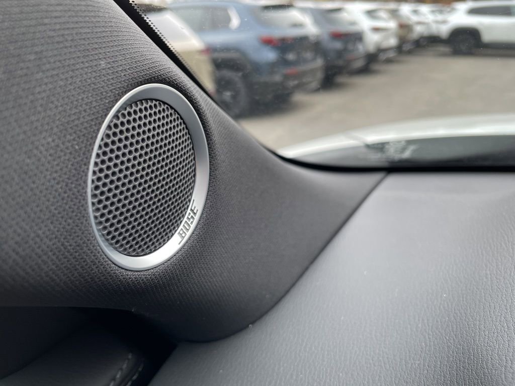 New 2025 MAZDA CX-5 Signature image 25