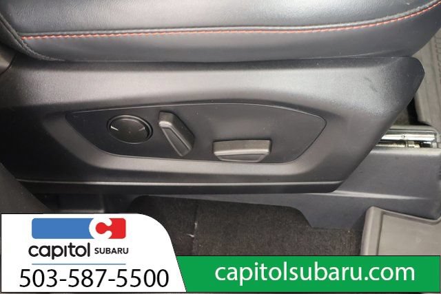 Used 2025 Ford Explorer ST AWD/4WD image 29