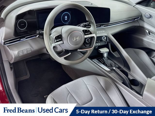 Used 2024 Hyundai Elantra SEL FWD image 12