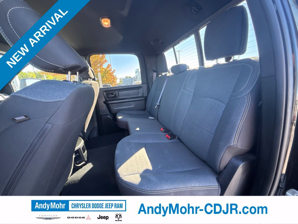 Used 2024 RAM 2500 Tradesman w/ Chrome Appearance Group AWD/4WD image 13