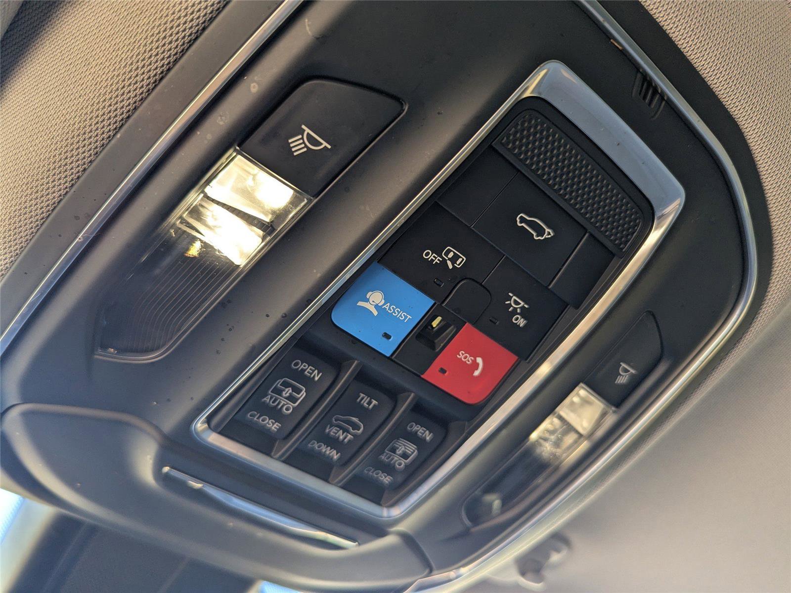 Used 2022 Jeep Wagoneer Series II w/ Premium Group I image 25