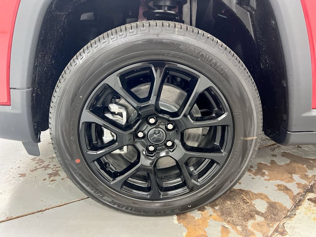 New 2026 Jeep Compass Latitude AWD/4WD image 25