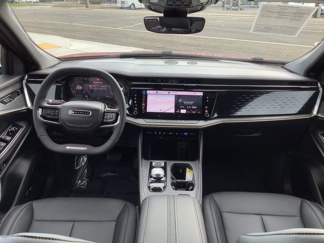 Used 2025 Jeep Wagoneer S Limited image 6