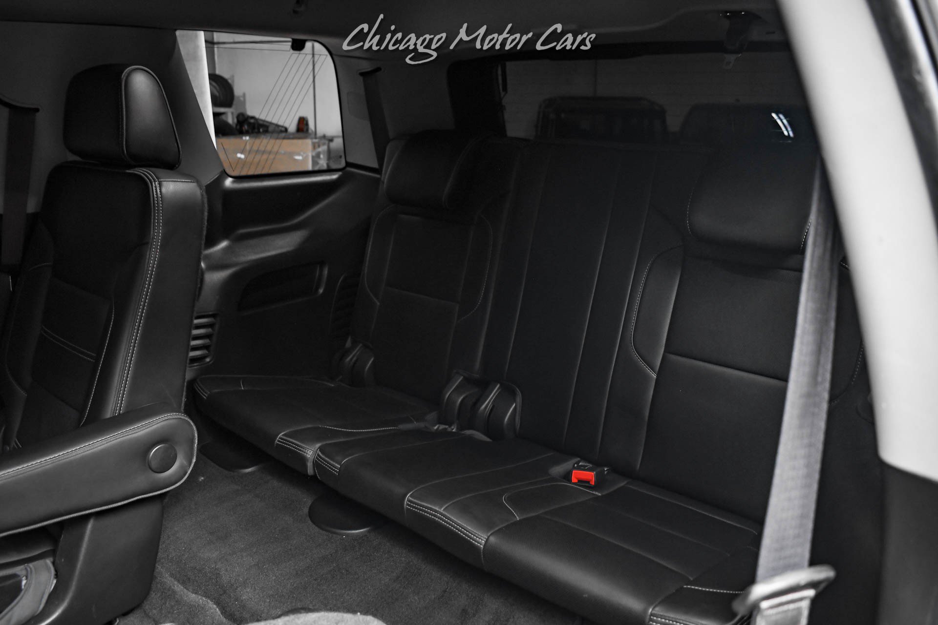 Used 2017 GMC Yukon Denali w/ Open Road Package AWD/4WD image 30