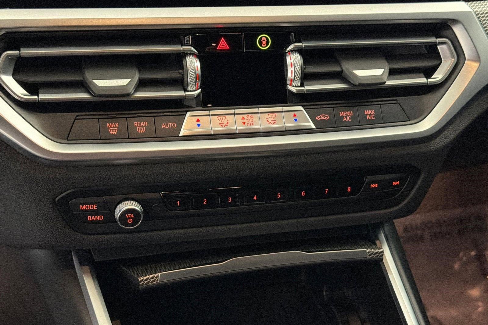 Used 2022 BMW 230i Coupe w/ M Sport Package image 25