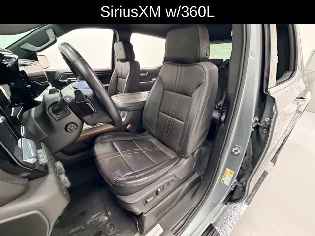 Certified 2024 Chevrolet Silverado 1500 High Country w/ Technology Package AWD/4WD image 10