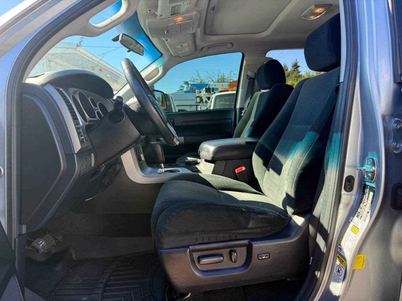 Used 2014 Toyota Sequoia SR5 w/ Sport Appearance Package AWD/4WD image 16