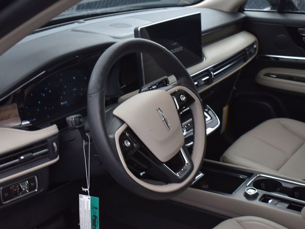 New 2026 Lincoln Corsair Grand Touring AWD/4WD image 8