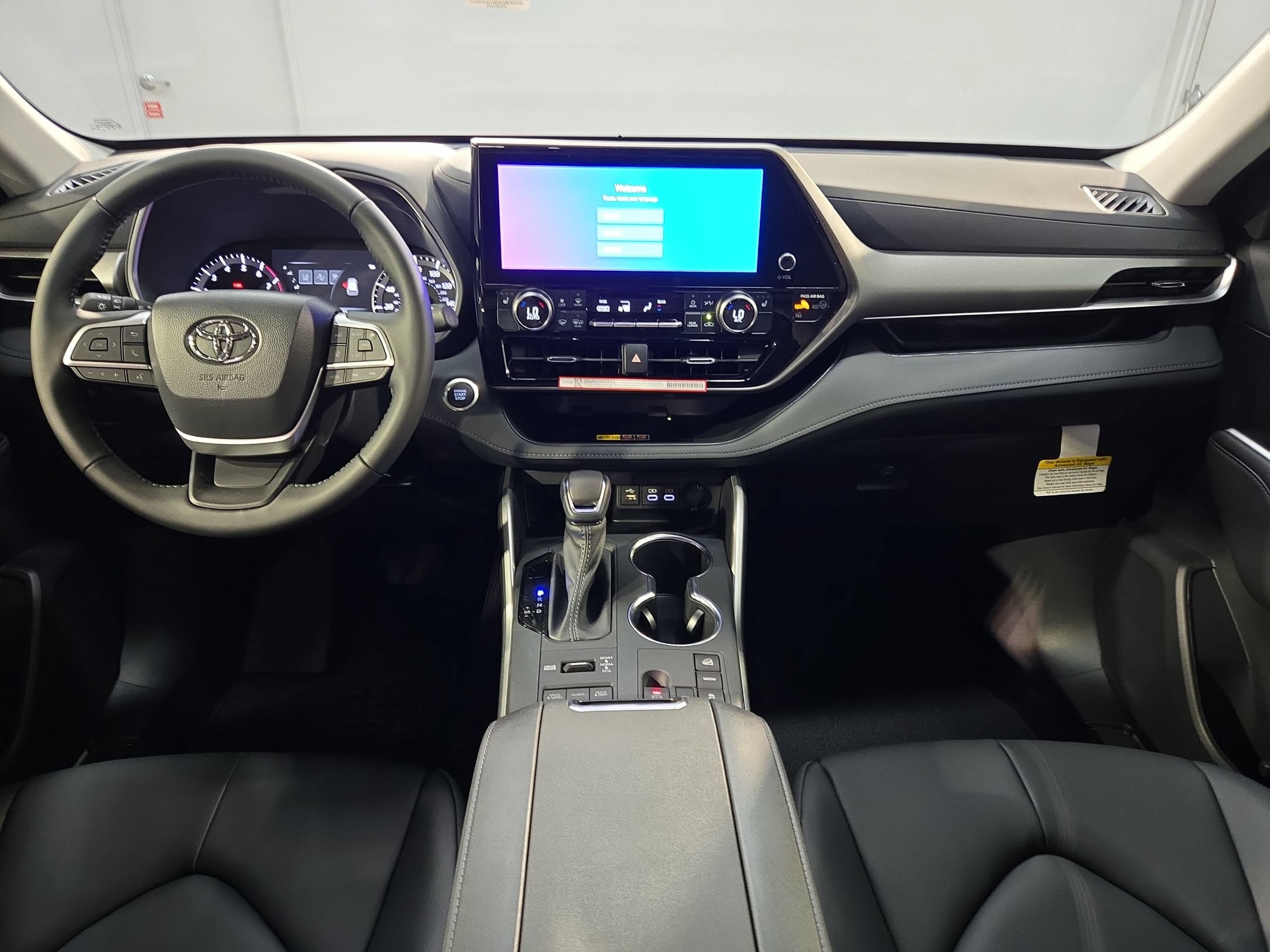 New 2026 Toyota Highlander XLE AWD/4WD image 9