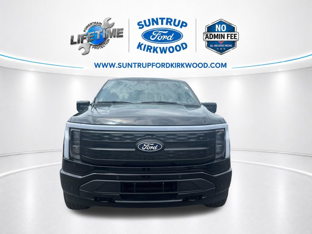 Used 2025 Ford F150 Lightning Platinum AWD/4WD image 10