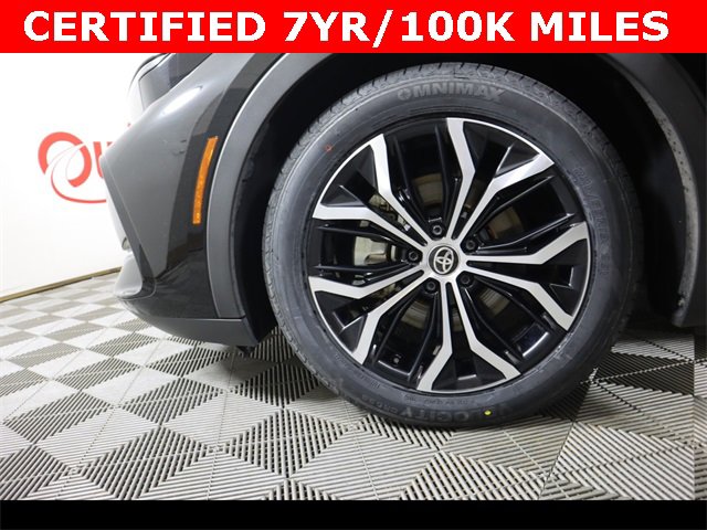 Used 2024 Toyota Crown XLE image 32