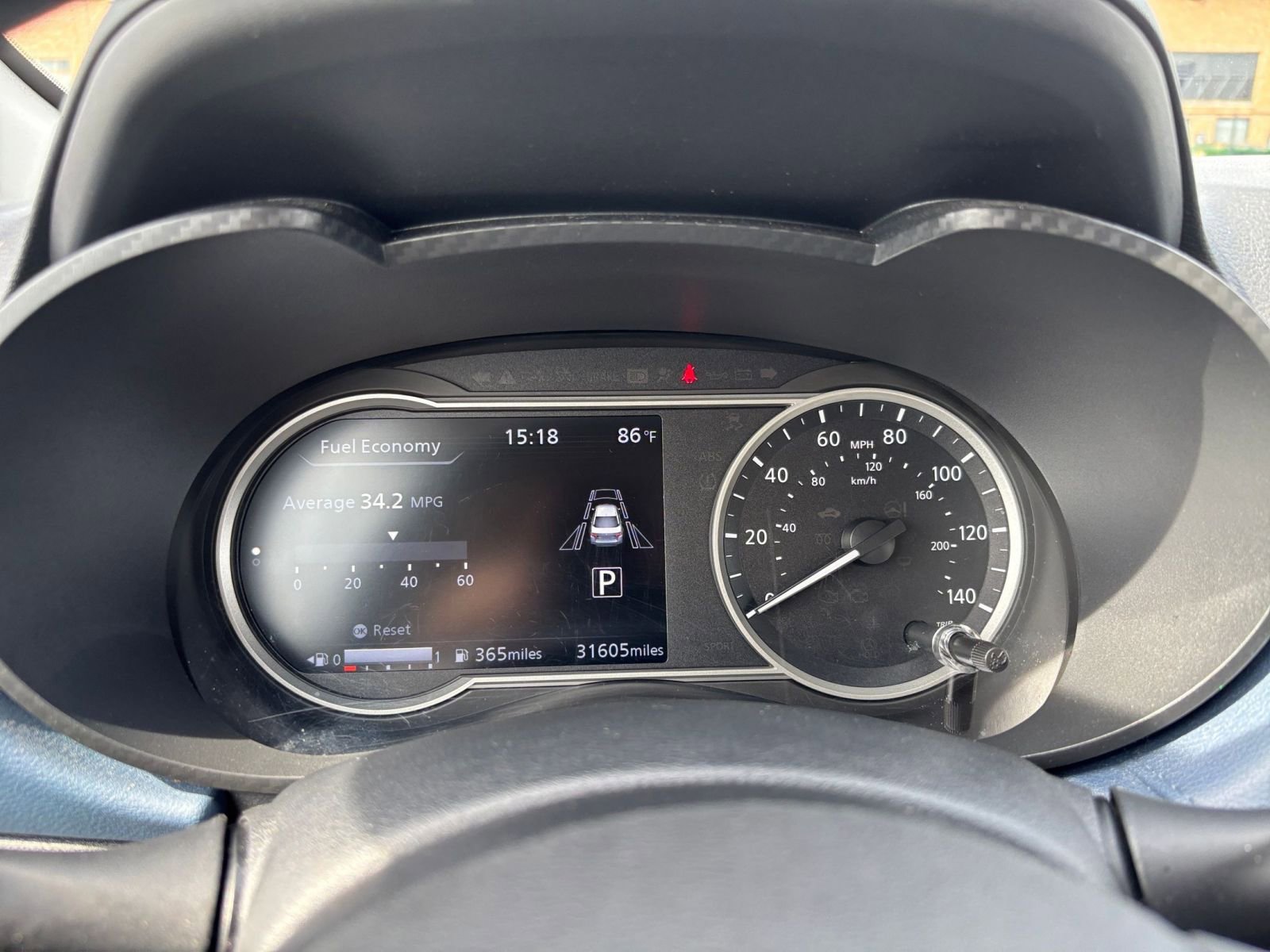 Used 2025 Nissan Versa SV FWD image 38