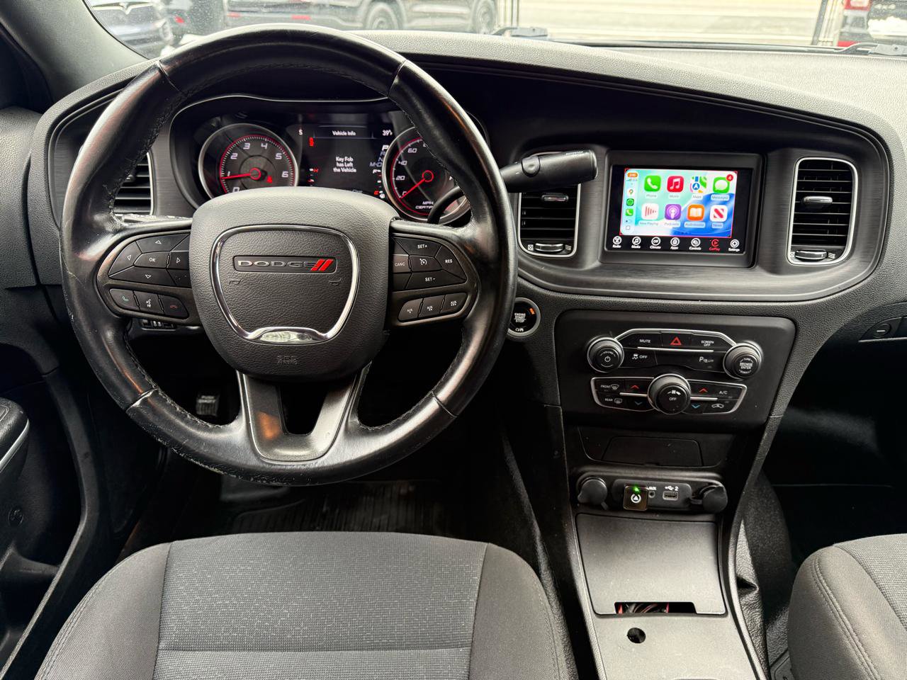 Used 2021 Dodge Charger Police image 2