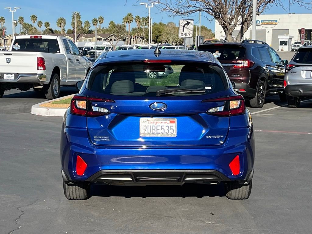 Certified 2025 Subaru Impreza 2.0i image 3