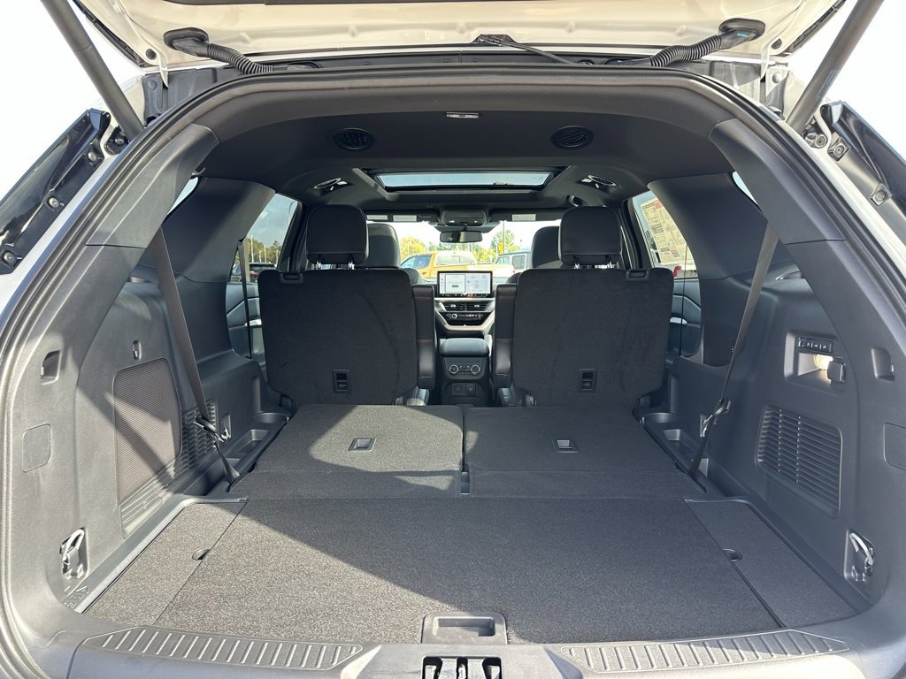 New 2025 Ford Explorer ST w/ Sun And Sound Package image 10