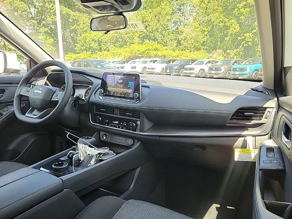 New 2026 Nissan Rogue SV w/ Cold Weather Package image 9