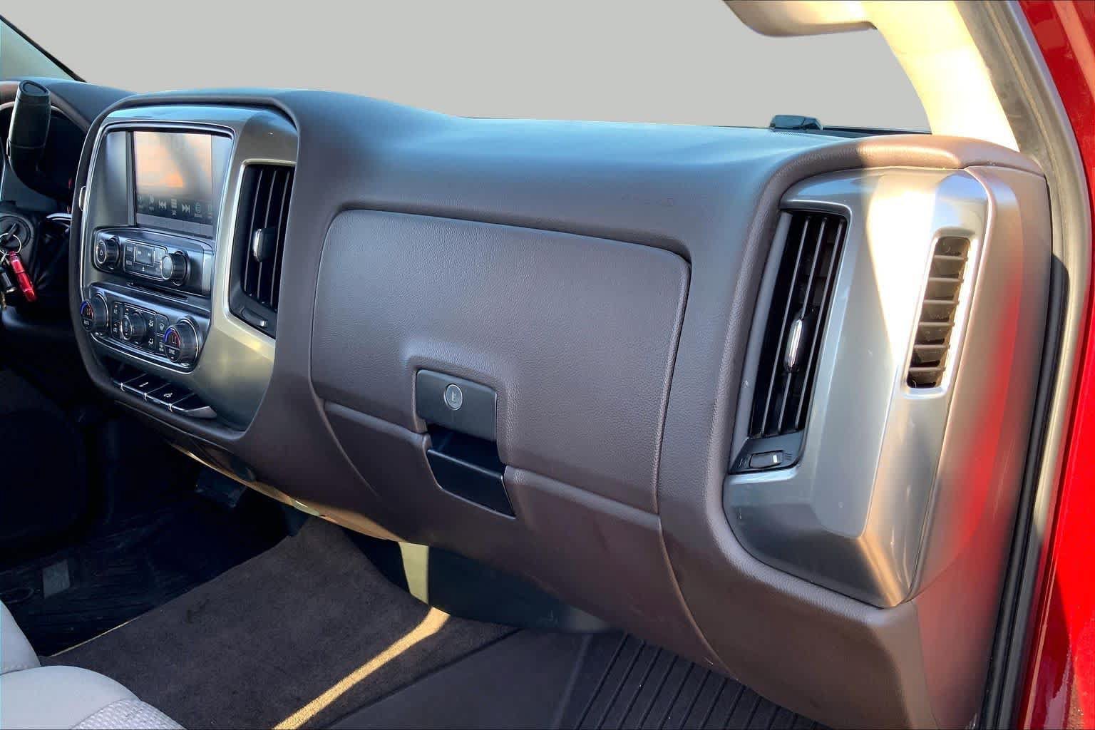 Used 2017 Chevrolet Silverado 1500 LT w/ Texas Edition RWD image 19