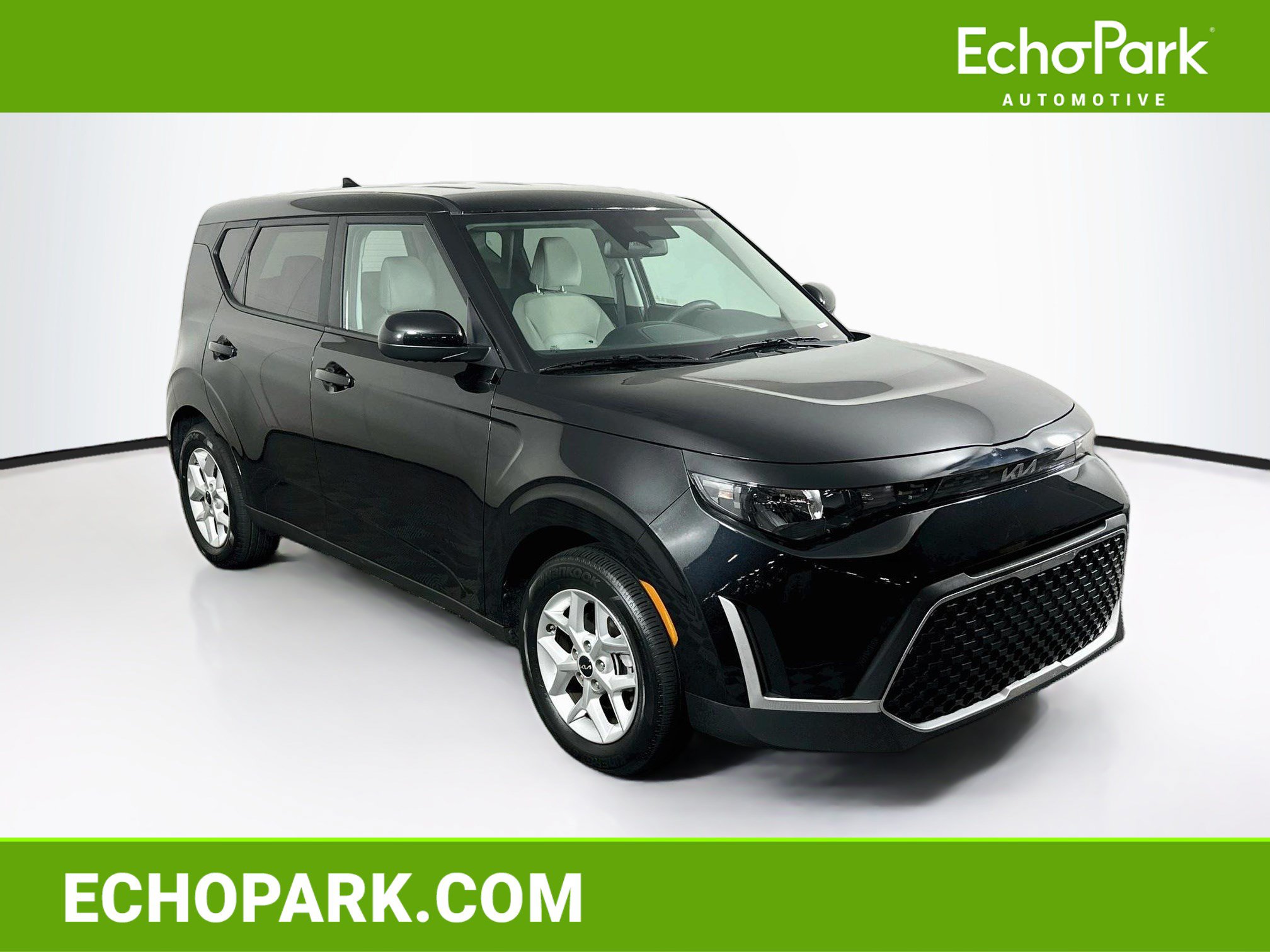 Used 2025 Kia Soul LX w/ LX Technology Package