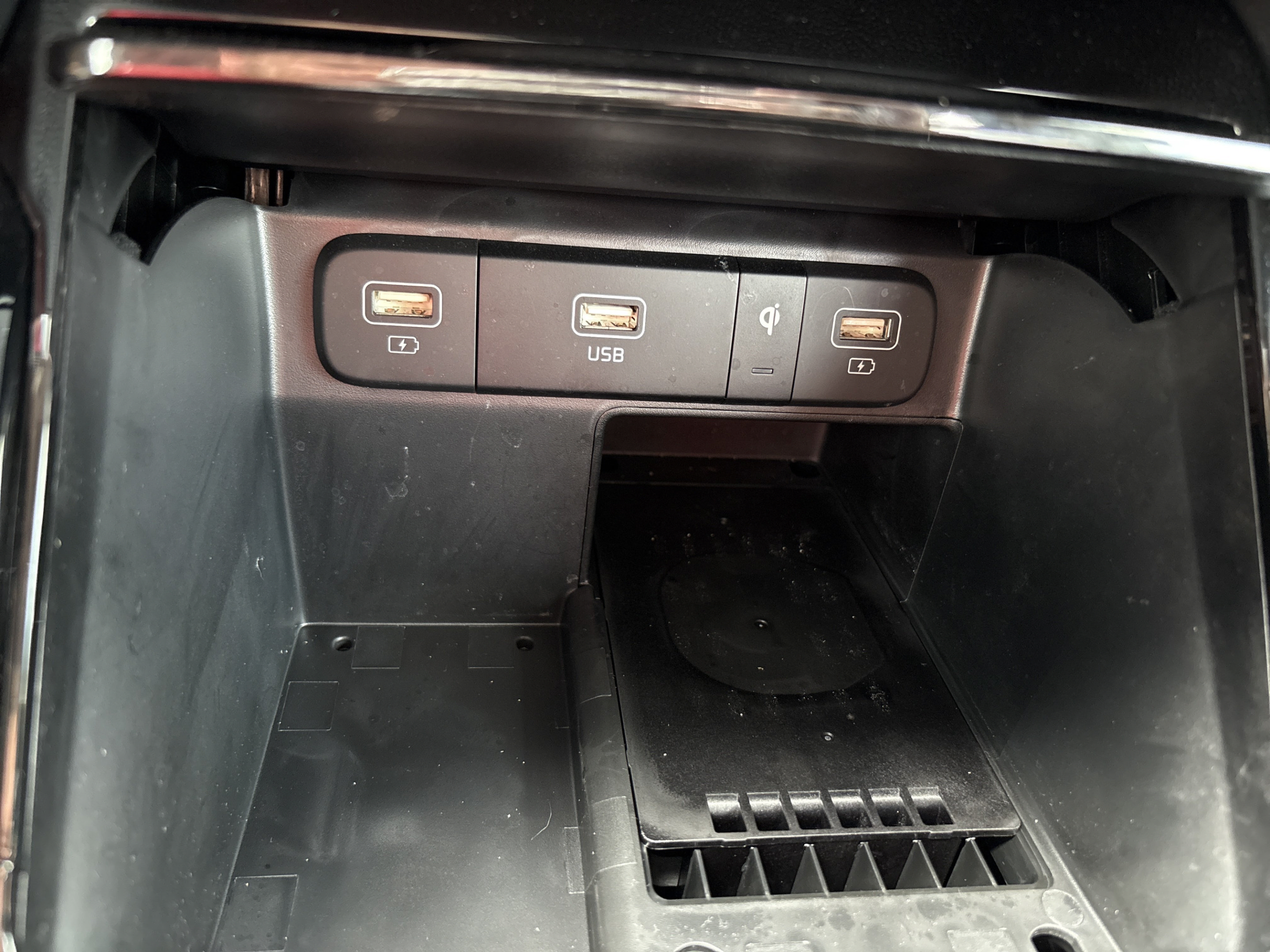 Certified 2023 Kia Sorento SX FWD image 14