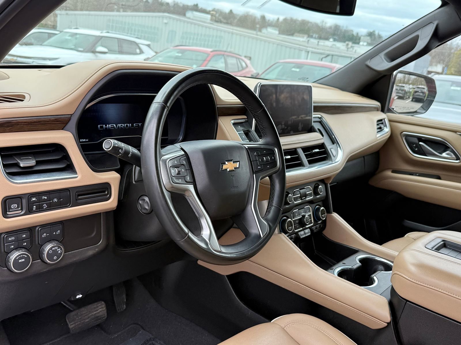 Certified 2023 Chevrolet Tahoe Premier AWD/4WD image 14