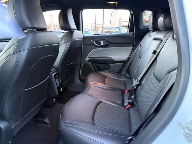 Used 2024 Jeep Compass Latitude image 31