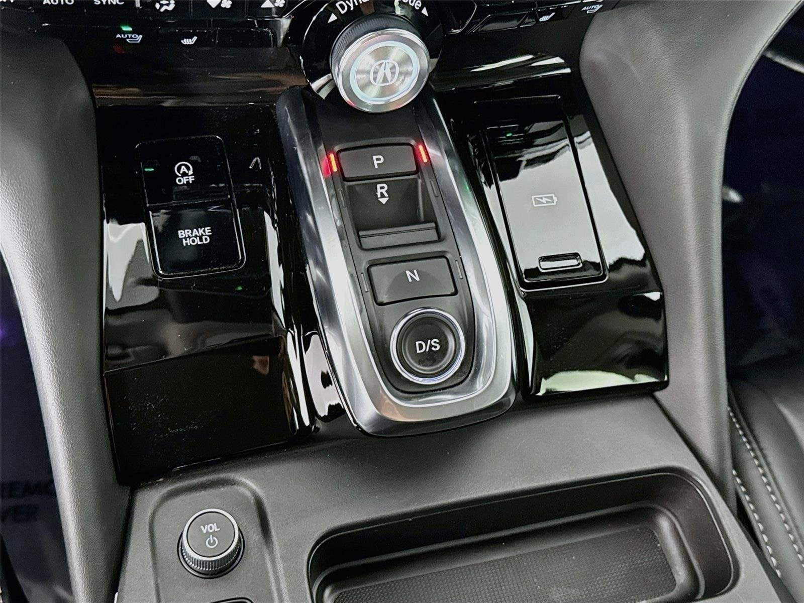 Used 2025 Acura MDX w/ Technology Package FWD image 19