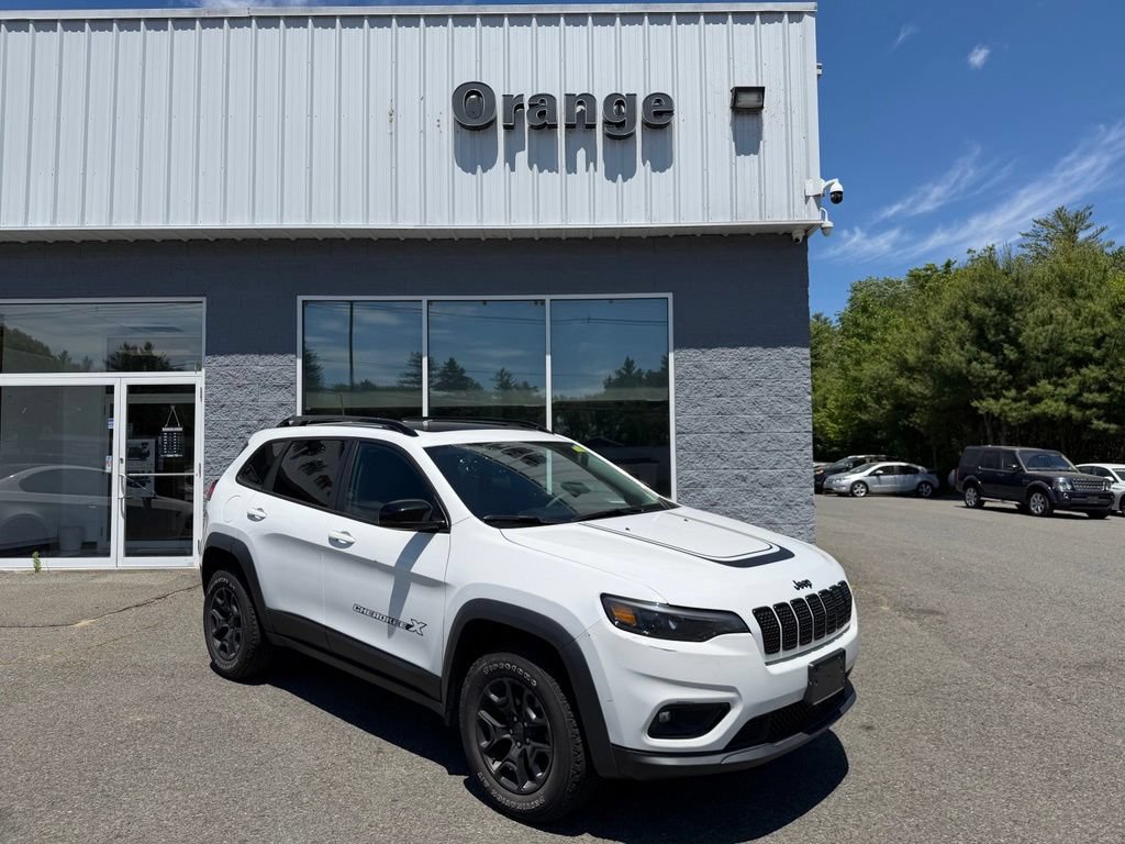 Used 2022 Jeep Cherokee Latitude w/ Sun & Sound Group AWD/4WD image 8